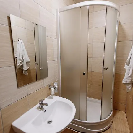 Hotel Готель Яблуниця