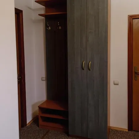 Hotel Готель Яблуниця *