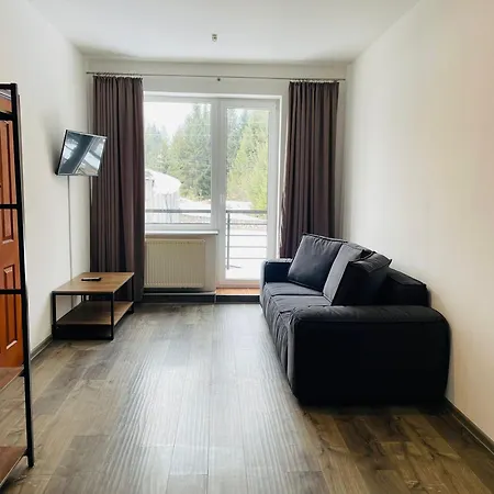 Готель Яблуниця *