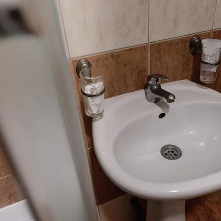 Готель Яблуниця