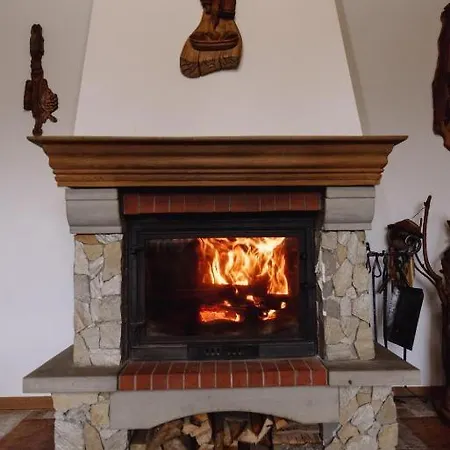 Готель Яблуниця Hotel *